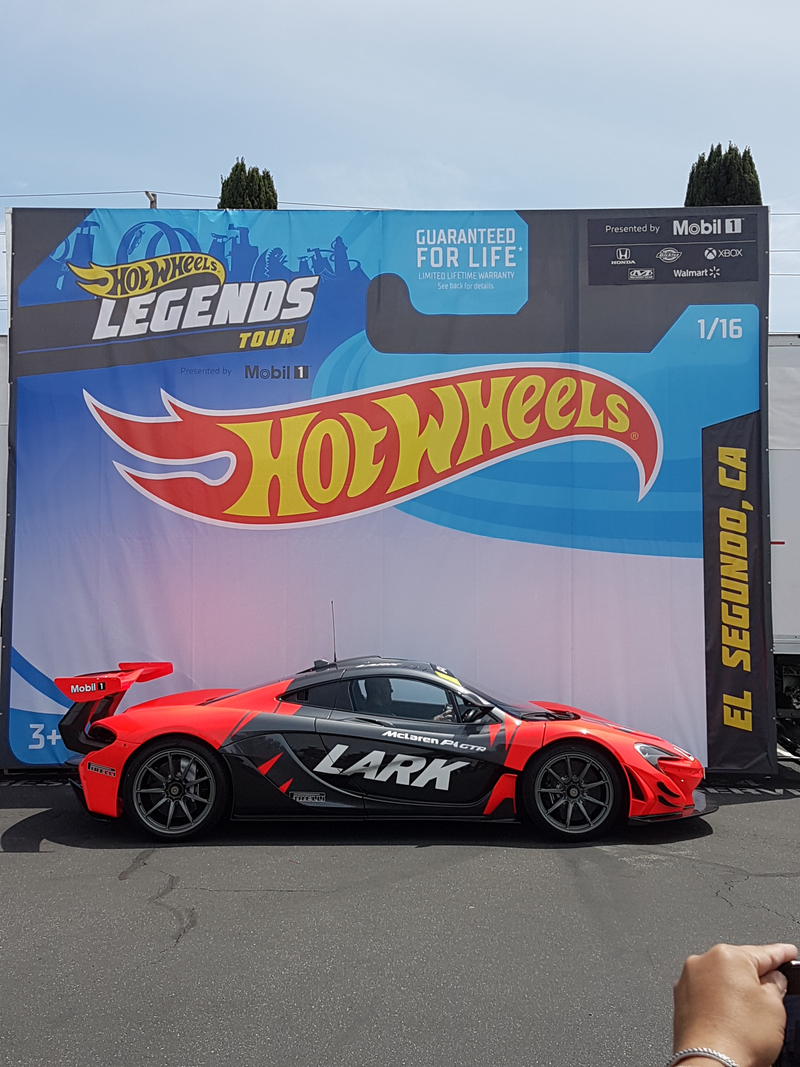 Illustration for article titled Epic Diecast Weekend: Day 1 - Hot Wheels Legends Tour